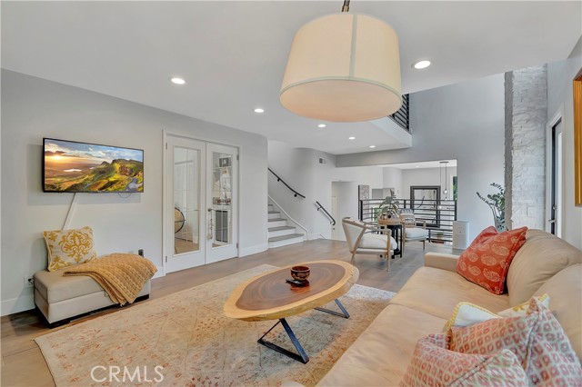 19325 Peachtree Lane, Huntington Beach CA: https://media.crmls.org/medias/1b625f32-c185-4186-91d0-2d4a19fc9121.jpg