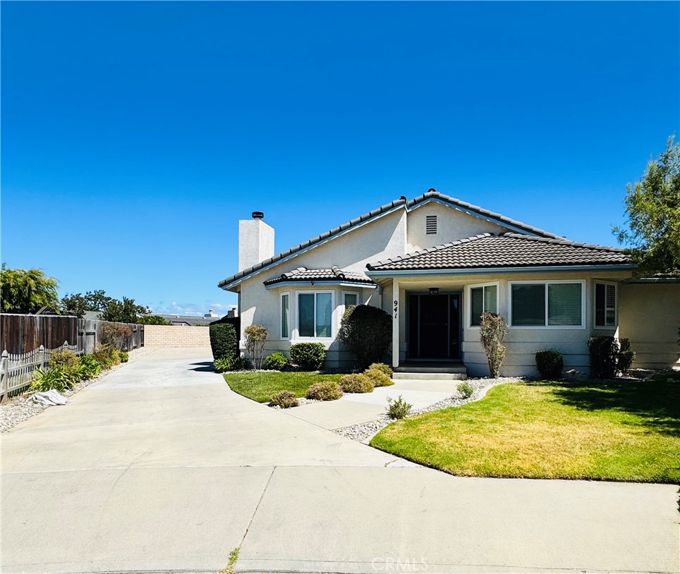 941 Sunflower Court