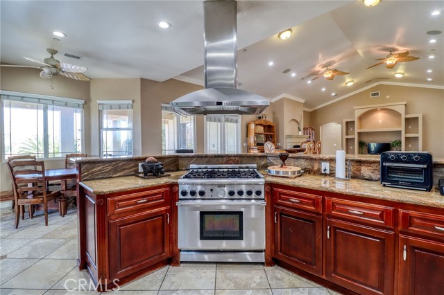 6116 Chadbourne Avenue, Riverside CA: https://media.crmls.org/medias/1b633c8e-8323-48ca-8fbf-f9e0af76c569.jpg