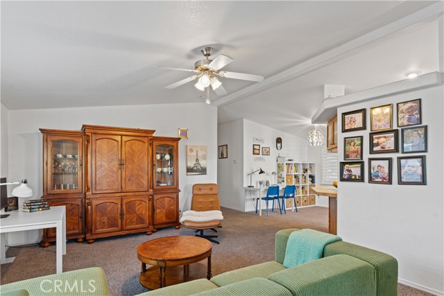 Detail Gallery Image 5 of 27 For 6460 Convoy Ct #76, San Diego,  CA 92117 - 3 Beds | 2 Baths