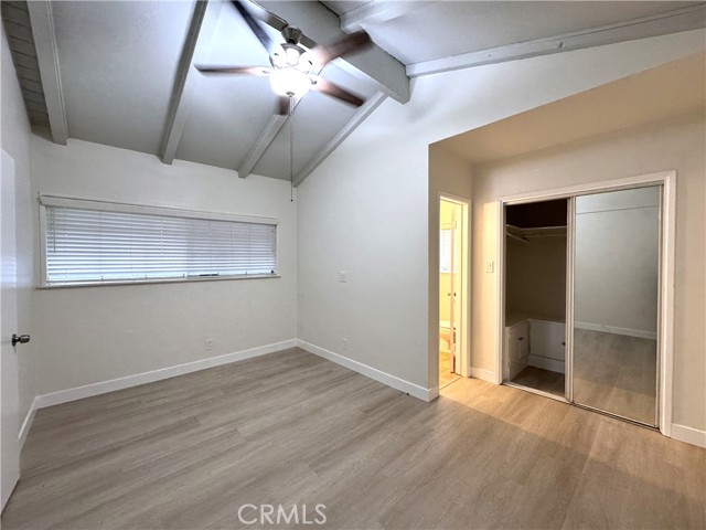 73 W Plymouth Street, Long Beach CA: https://media.crmls.org/medias/1b6453f4-4163-4b9f-910b-5a4d22155d92.jpg