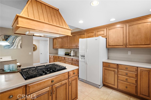 18452 Tamarind Street, Fountain Valley CA: https://media.crmls.org/medias/1b64af53-a8cc-41aa-aea5-3394ec9c6a47.jpg