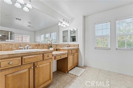 Detail Gallery Image 10 of 11 For 15601 N Peak, Fontana,  CA 92336 - 4 Beds | 3 Baths