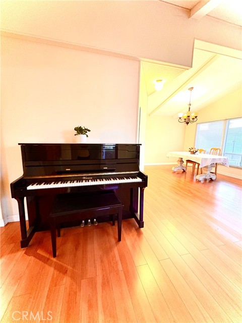 Detail Gallery Image 19 of 40 For 1919 W Coronet Ave #9,  Anaheim,  CA 92801 - 3 Beds | 2 Baths