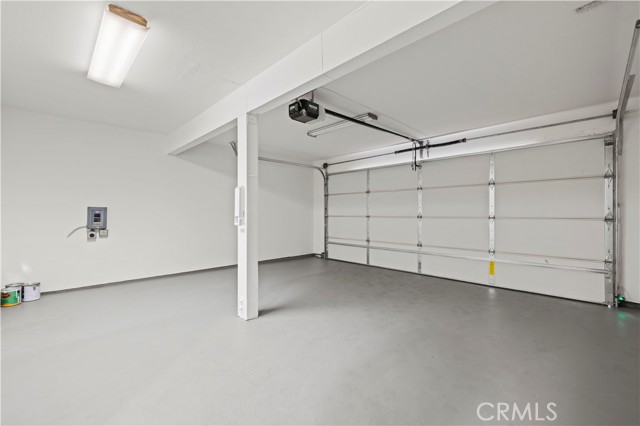 11107 Arminta Street, Sun Valley CA: https://media.crmls.org/medias/1b66cb5a-daec-4ada-b050-496cc53ab0b5.jpg