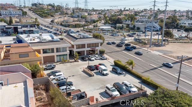 901 N Pacific Coast, Redondo Beach, California 90277, ,Commercial Lease,For Rent,901 N Pacific Coast,CRSB23230398