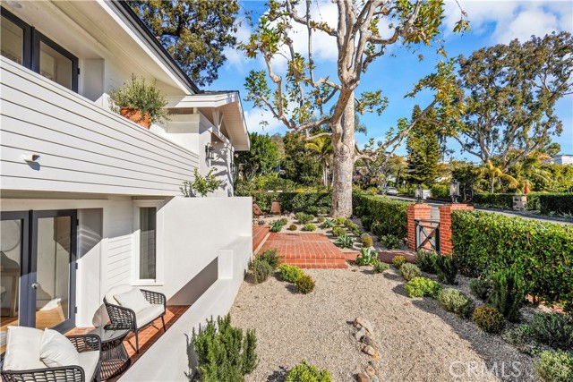 Detail Gallery Image 33 of 41 For 432 Holly St, Laguna Beach,  CA 92651 - 4 Beds | 3/2 Baths