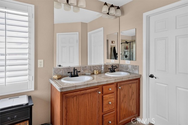 Detail Gallery Image 25 of 49 For 29202 Cowboy Ct, Valencia,  CA 91354 - 3 Beds | 2/1 Baths