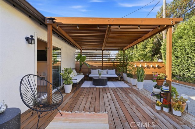 Detail Gallery Image 3 of 37 For 14924 Purche Ave, Gardena,  CA 90249 - 4 Beds | 3 Baths