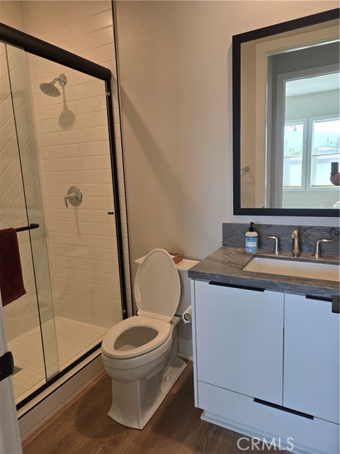 171 Bear Leaf Drive, Lake Forest CA: https://media.crmls.org/medias/1b67b0c8-fc22-41b3-9c65-238dfa876fa0.jpg