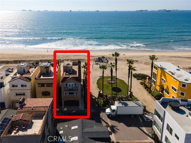 Detail Gallery Image 1 of 34 For 88 a Surfside, Surfside,  CA 90740 - 3 Beds | 3/1 Baths