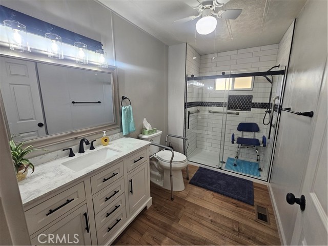 Front Image Thumbnail for CRIG25226718