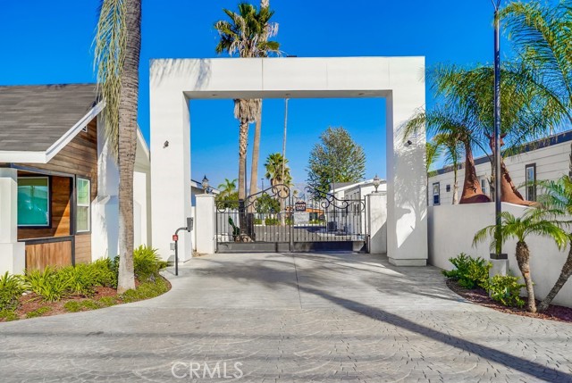 8250 Lankershim Boulevard, Space 45 photo 31