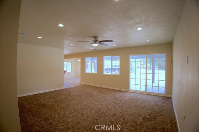 Detail Gallery Image 36 of 41 For 10298 Custer Ave, Lucerne Valley,  CA 92356 - 5 Beds | 3/1 Baths