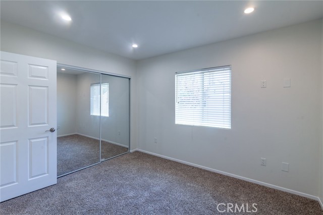 Image 29 of 34 For 10838 Burnet Avenue