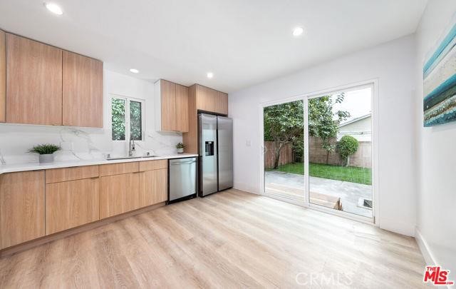 Detail Gallery Image 13 of 30 For 12034 Alberta, Culver City,  CA 90230 - 3 Beds | 2 Baths