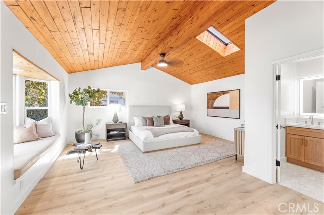 Detail Gallery Image 24 of 36 For 6742 E El Salvador, Long Beach,  CA 90815 - 3 Beds | 2 Baths