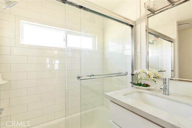 1836 The Strand, Hermosa Beach, California 90254, 11 Bedrooms Bedrooms, 0 ,7 BathroomsBathrooms,Residential,For Sale,The Strand,0,SB26184356