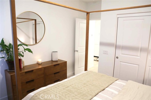 Detail Gallery Image 9 of 25 For 960 N Tangent Privado #303,  Ontario,  CA 91764 - 1 Beds | 1 Baths