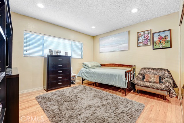 Detail Gallery Image 12 of 23 For 4313 Rhodes, Studio City,  CA 91604 - 4 Beds | 2 Baths