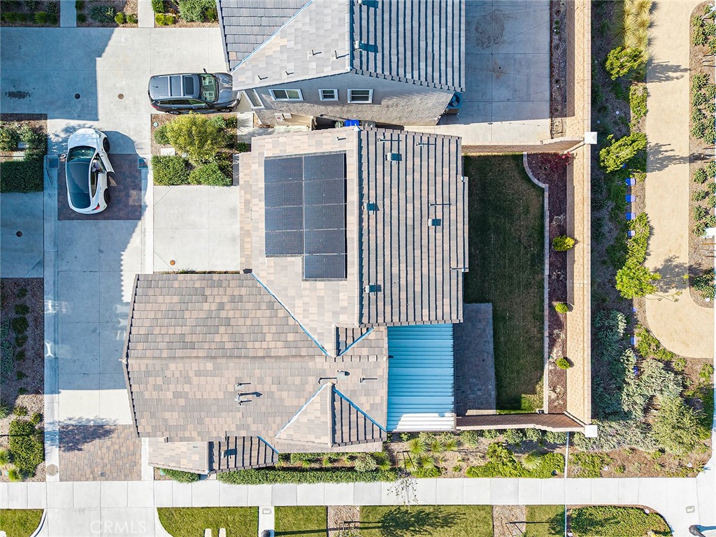 https://media.crmls.org/medias/1b6b07d3-df60-456d-b6f0-f597325271b4.jpg?preset=X-Large