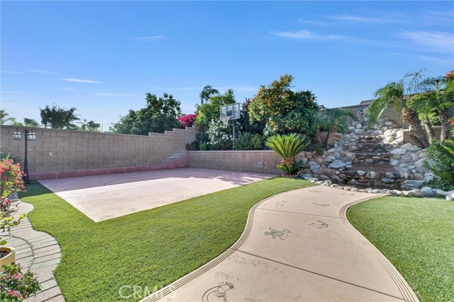 Image 46 of 58 For 13764 Dellbrook Street