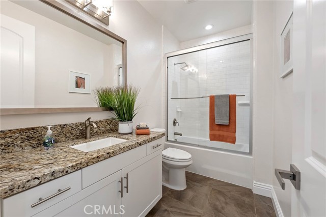 Image 40 of 70 For 21405 Vista Drive