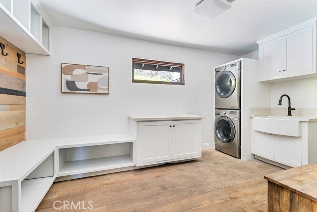 1b6c4f90 507a 44e3 B9ff 7a3eec7ce110