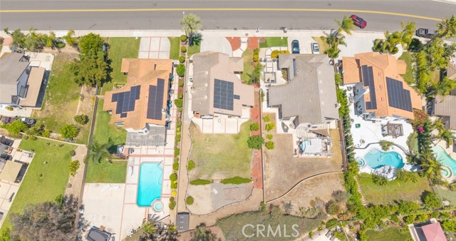 16783 Lake Knoll, Riverside CA: https://media.crmls.org/medias/1b6c81dd-1380-4943-963d-d5d3590e8532.jpg