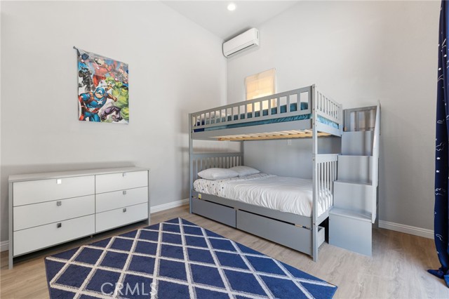 2600 E Vincentia, Palm Springs, CA 92262