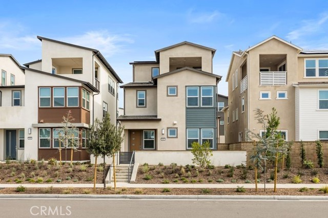 Front Image Thumbnail for CRWS26018055