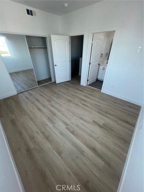 1128 Ardmore, Los Angeles CA: https://media.crmls.org/medias/1b6df15d-5e40-4faf-aead-9e2a38cd237d.jpg