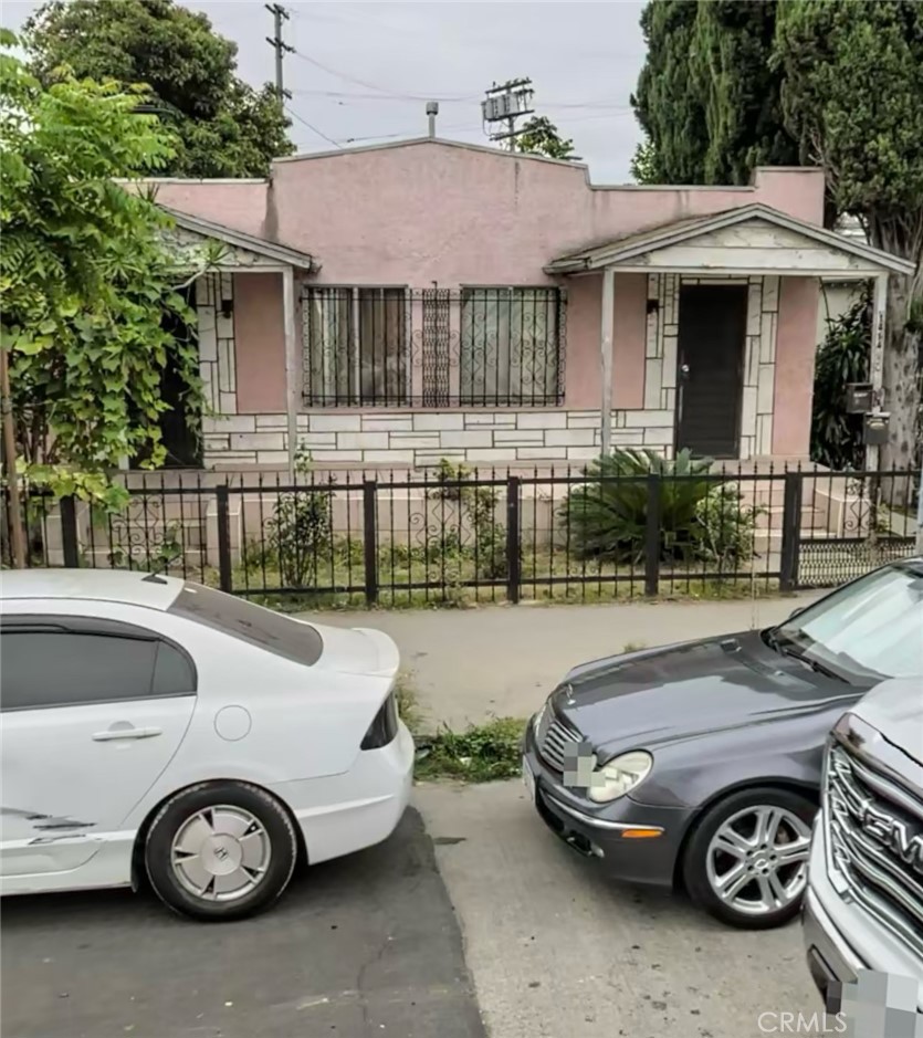 1414 E 50th