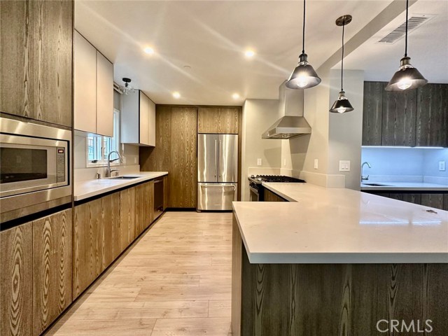 MLS# OC23170097