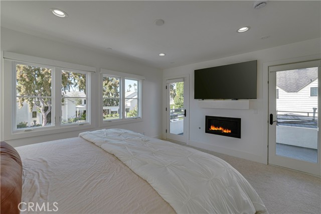 Detail Gallery Image 25 of 65 For 608 Heliotrope, Corona Del Mar,  CA 92625 - 4 Beds | 4 Baths