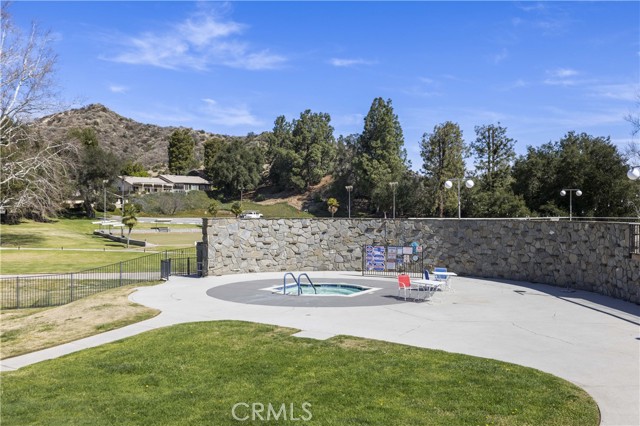 Detail Gallery Image 53 of 57 For 26817 Oak Branch Cir, Newhall,  CA 91321 - 2 Beds | 2 Baths