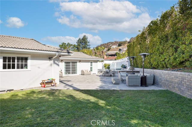 Detail Gallery Image 33 of 44 For 1851 Tamerlane Dr, Glendale,  CA 91208 - 4 Beds | 3 Baths