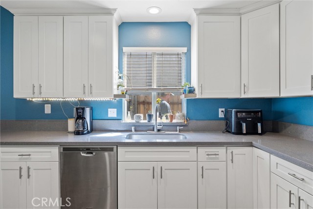 Detail Gallery Image 15 of 29 For 1580 La Linda Ln, Chico,  CA 95926 - 3 Beds | 2 Baths