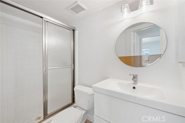 Detail Gallery Image 14 of 26 For 1526 August Ln #4,  Newport Beach,  CA 92660 - 2 Beds | 2/1 Baths