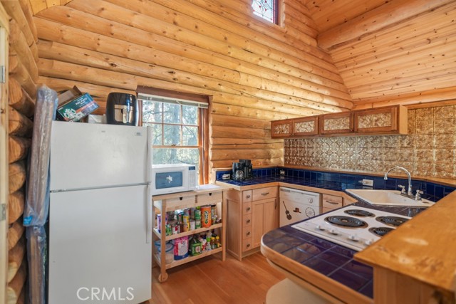 Detail Gallery Image 6 of 40 For 15916 Zurich Way, –,  CA 93222 - 0 Beds | 2 Baths