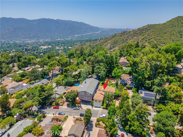 5815 Irving Avenue, La Crescenta CA: https://media.crmls.org/medias/1b728bd1-8143-435b-8a34-895e042fdc8a.jpg