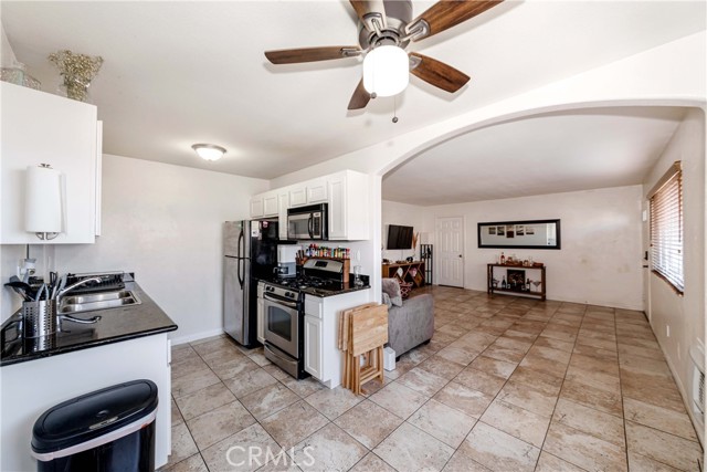 188 Lincoln Avenue, El Cajon, California 92020, 2 Bedrooms Bedrooms, ,2 BathroomsBathrooms,Residential,For Sale,Lincoln Avenue,DW24074051