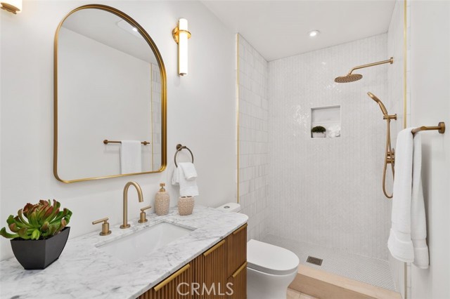 6373 W 6TH Street, Los Angeles CA: https://media.crmls.org/medias/1b7345fb-8f46-429f-a0ce-c4daef3730f1.jpg