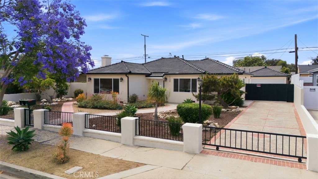 1130 W 186th