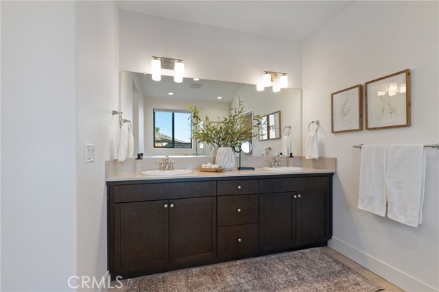 Detail Gallery Image 26 of 62 For 1022 Moonrise, Madera,  CA 93636 - 4 Beds | 2/1 Baths