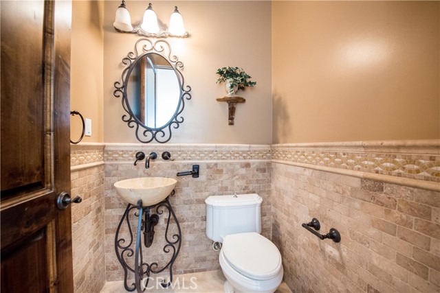 Detail Gallery Image 46 of 73 For 1340 Hidden Springs Dr, Corona,  CA 92881 - 7 Beds | 7/1 Baths