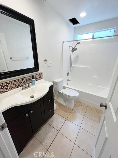 139 Avenida Miramar, San Clemente CA: https://media.crmls.org/medias/1b74b637-9006-49b9-b74a-92d083419dfe.jpg