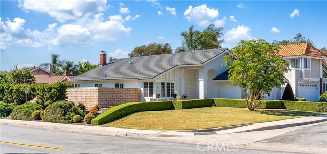 14181 Moore Ct., Irvine CA: https://media.crmls.org/medias/1b74c98d-0cb7-4500-92bb-114071ee32e0.jpg