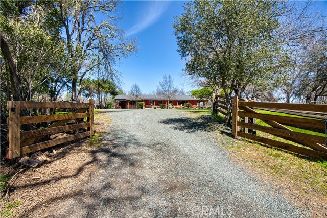 Image 2 for 7220 Highland Springs Rd, Lakeport, CA 95453