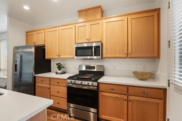 Detail Gallery Image 6 of 12 For 1781 Thea Ave, Chico,  CA 95928 - 3 Beds | 2 Baths